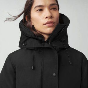 Black Shelburne Parka Canada Goose Size Small